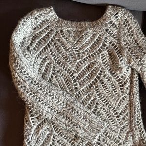 wool-blend elegant scalloped sweater